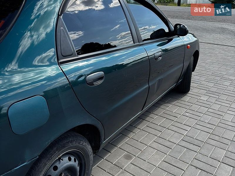 Седан Daewoo Lanos 2007 в Магдалиновке