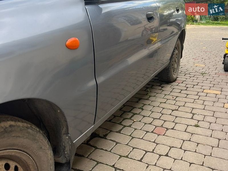 Седан Daewoo Lanos 2005 в Сатанове