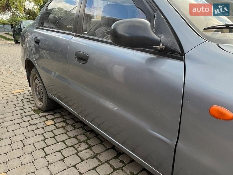 Седан Daewoo Lanos 2005 в Сатанове