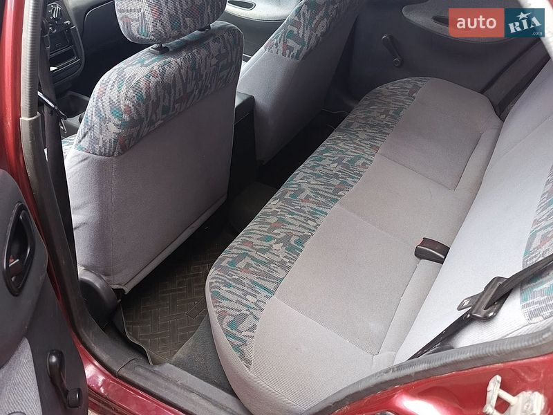 Седан Daewoo Lanos 2006 в Конотопе