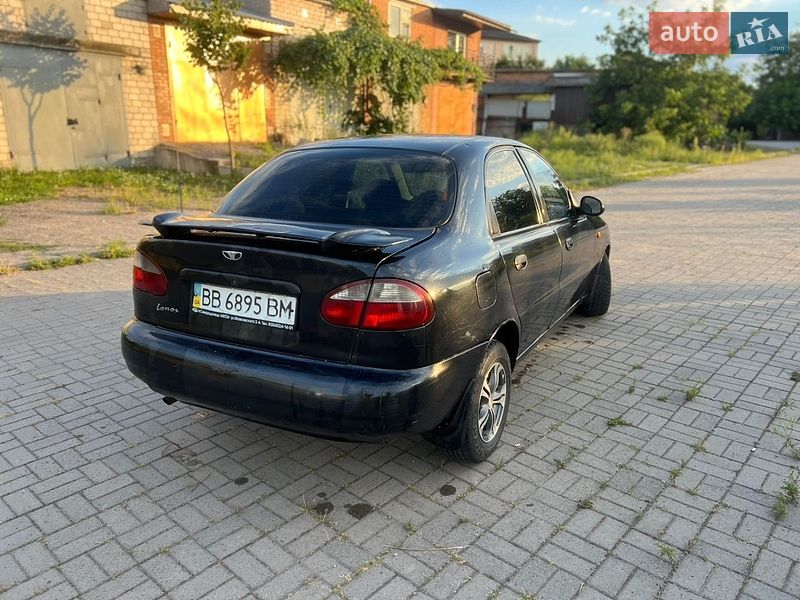 Седан Daewoo Lanos 1998 в Калинівці