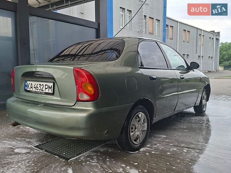 Седан Daewoo Lanos 2006 в Малине