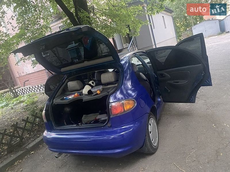 Хетчбек Daewoo Lanos 1998 в Дніпрі