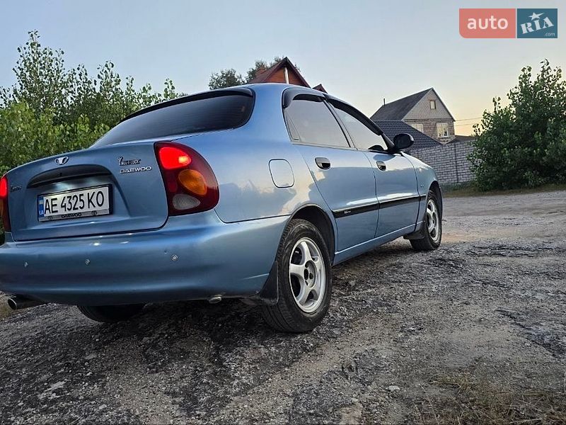 Седан Daewoo Lanos 2003 в Кам'янському