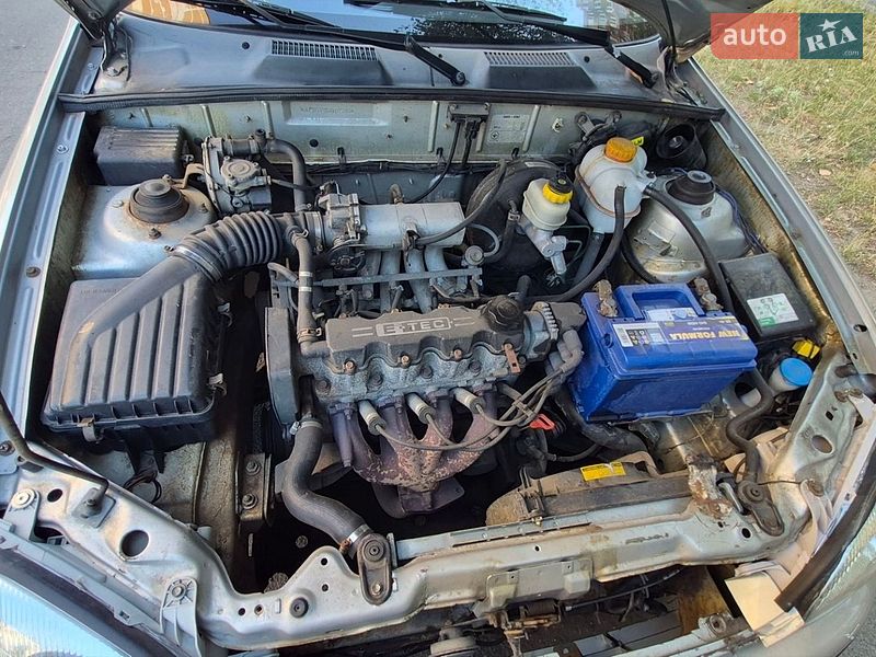 Седан Daewoo Lanos 2004 в Киеве
