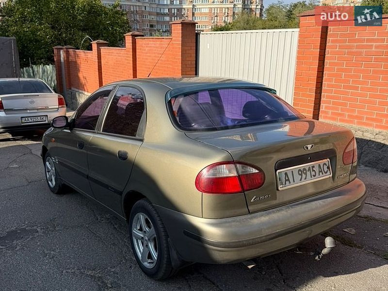 Седан Daewoo Lanos 2005 в Білогородці