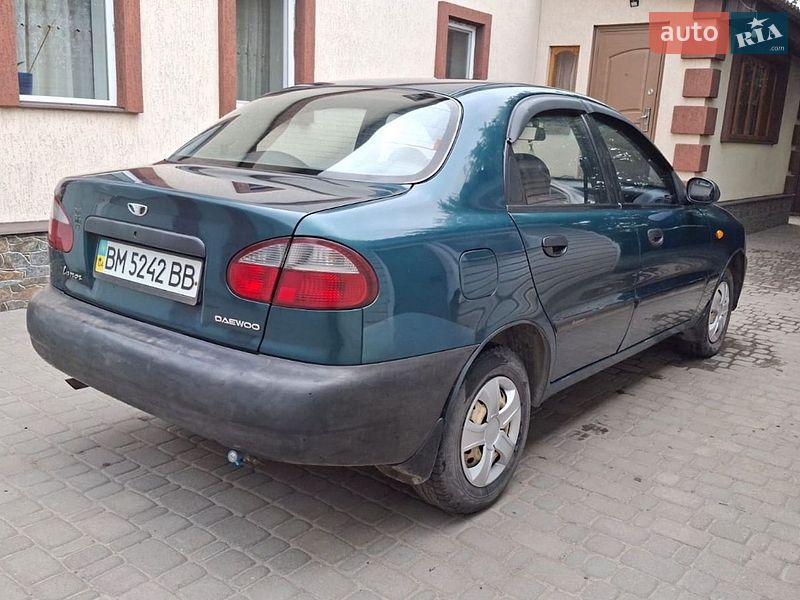 Седан Daewoo Lanos 1998 в Глухове