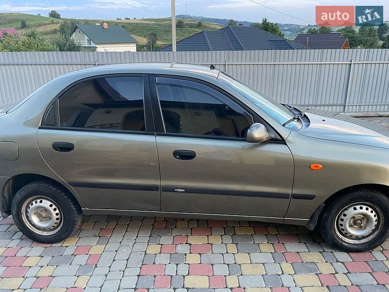 Седан Daewoo Lanos 2005 в Турці