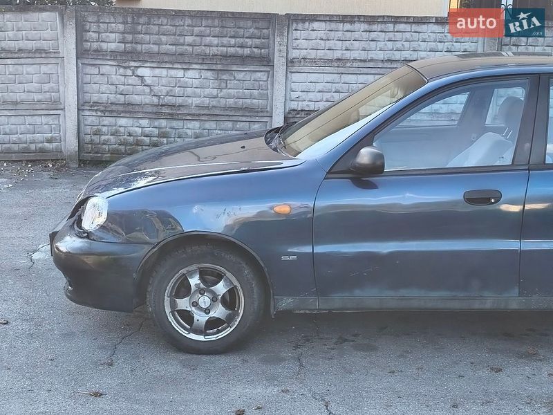 Седан Daewoo Lanos 2005 в Львове