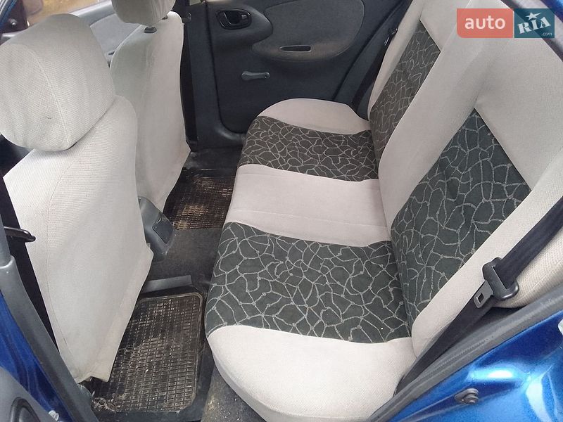 Седан Daewoo Lanos 2008 в Львові