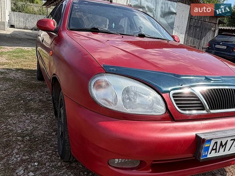 Седан Daewoo Lanos 2008 в Коростене
