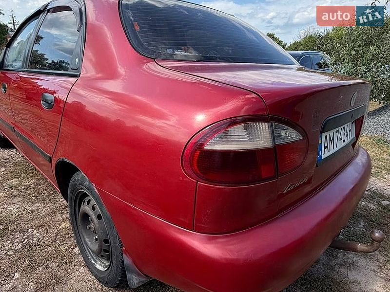 Седан Daewoo Lanos 2008 в Коростене