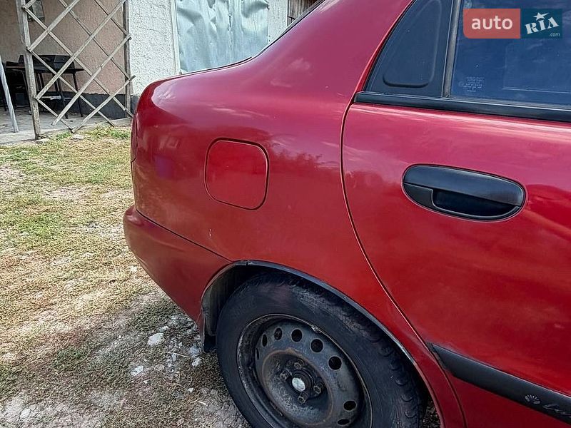 Седан Daewoo Lanos 2008 в Коростене