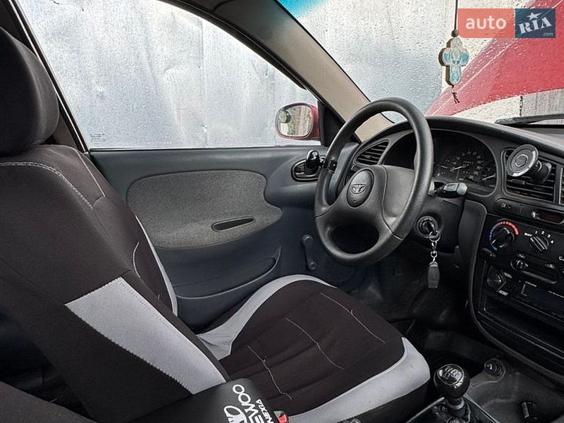 Седан Daewoo Lanos 2008 в Коростене