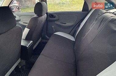 Седан Daewoo Lanos 2008 в Коростене