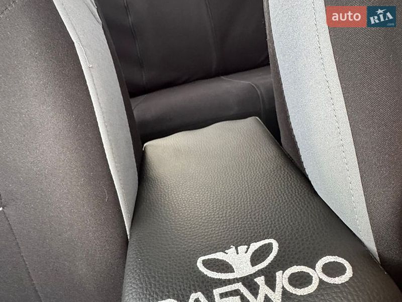 Седан Daewoo Lanos 2008 в Коростене