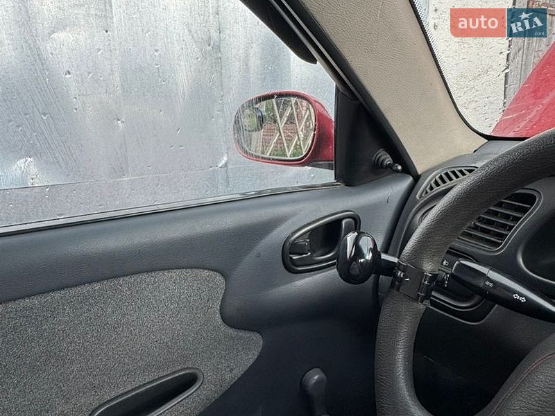 Седан Daewoo Lanos 2008 в Коростене
