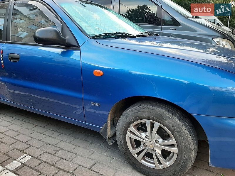 Седан Daewoo Lanos 2008 в Львові