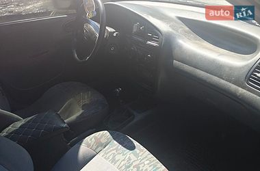 Седан Daewoo Lanos 2008 в Ладижині