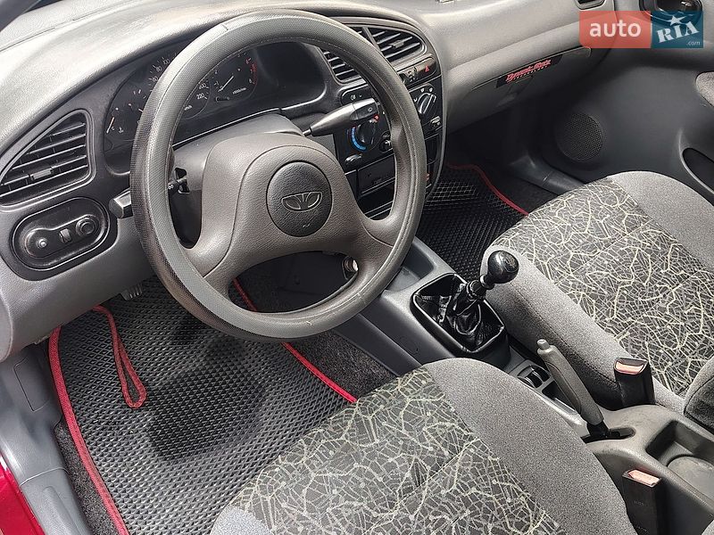 Седан Daewoo Lanos 2004 в Ивано-Франковске