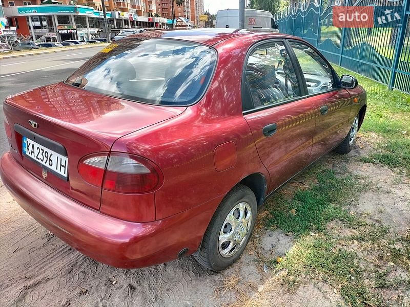 Седан Daewoo Lanos 2005 в Ірпені