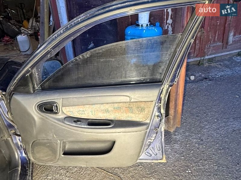 Седан Daewoo Lanos 2005 в Тернополі
