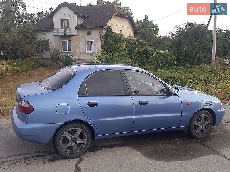 Седан Daewoo Lanos 2007 в Стрые