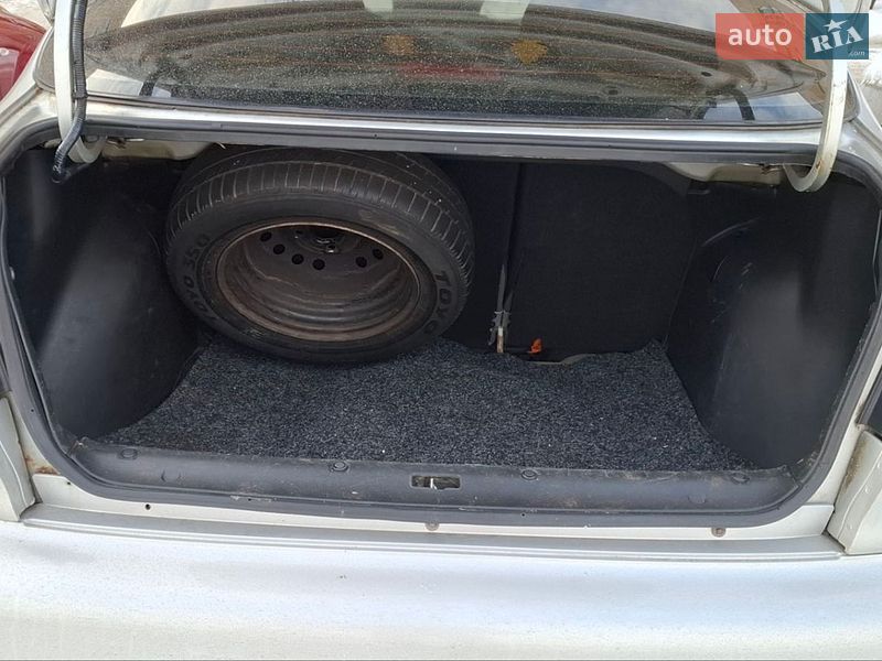 Седан Daewoo Lanos 2006 в Киеве