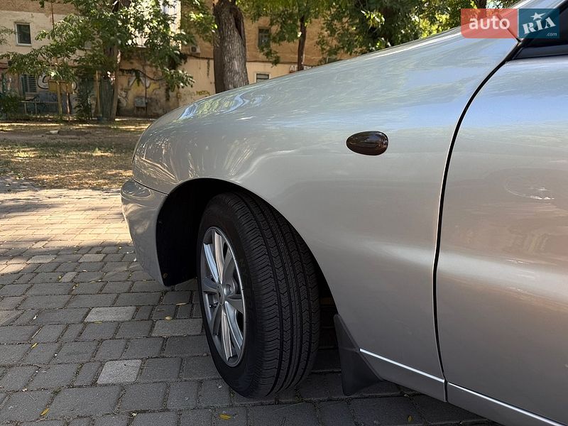 Седан Daewoo Lanos 2005 в Одессе