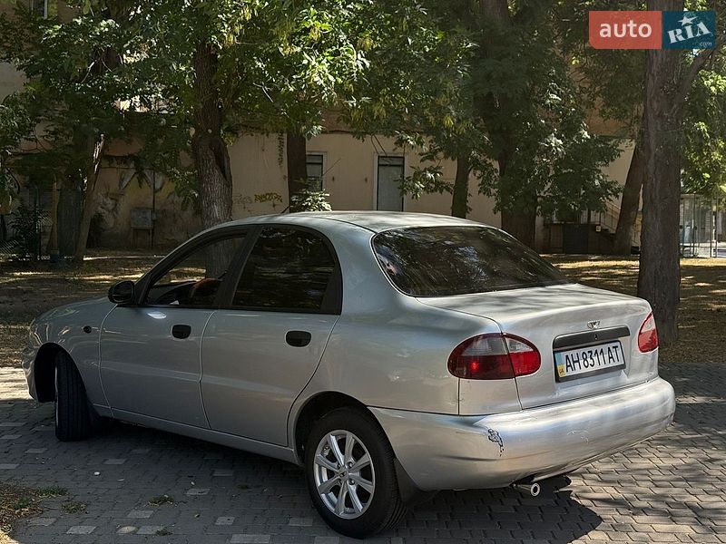 Седан Daewoo Lanos 2005 в Одессе