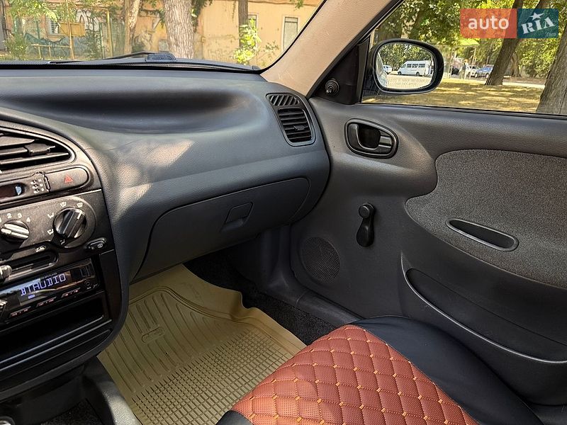 Седан Daewoo Lanos 2005 в Одессе