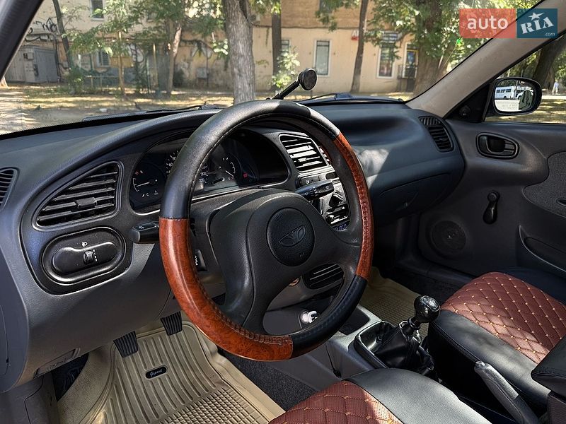 Седан Daewoo Lanos 2005 в Одессе