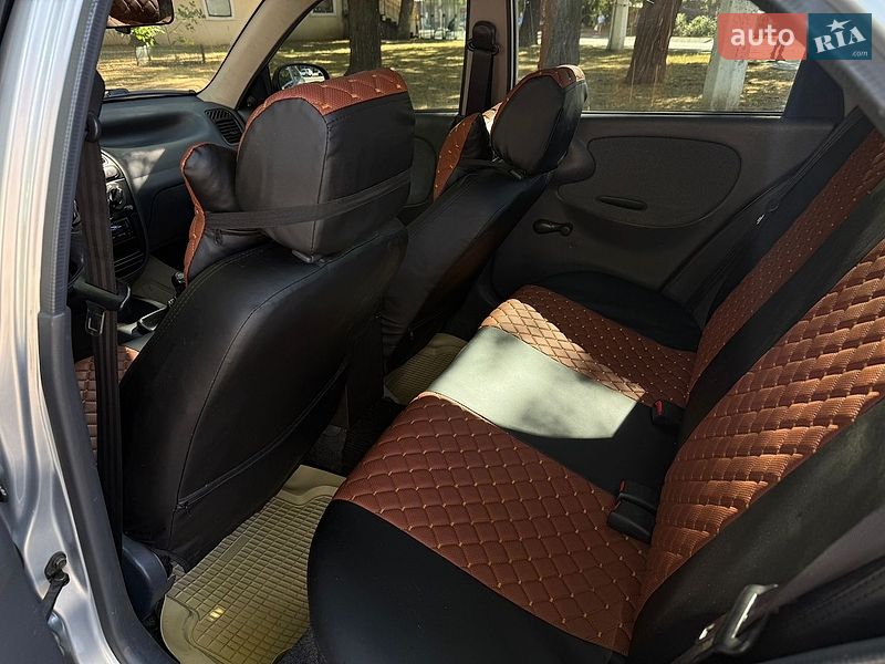 Седан Daewoo Lanos 2005 в Одессе