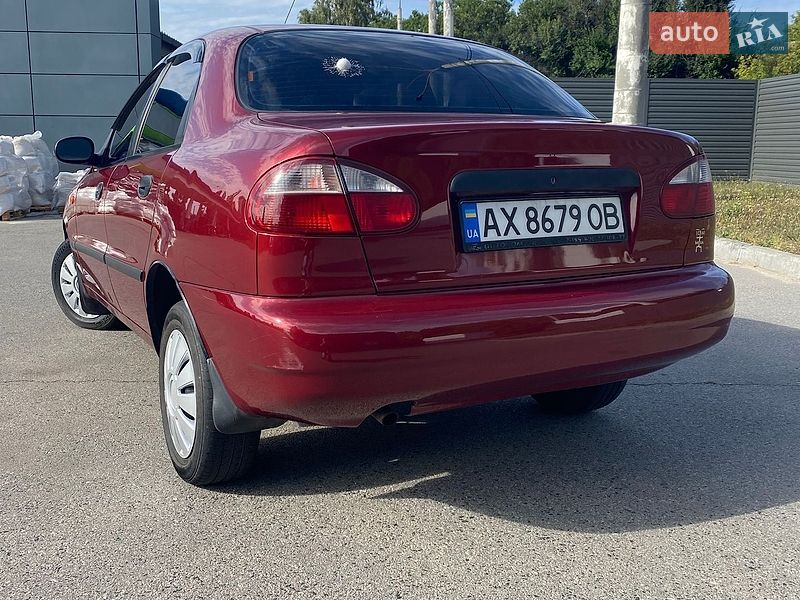 Седан Daewoo Lanos 2003 в Харкові
