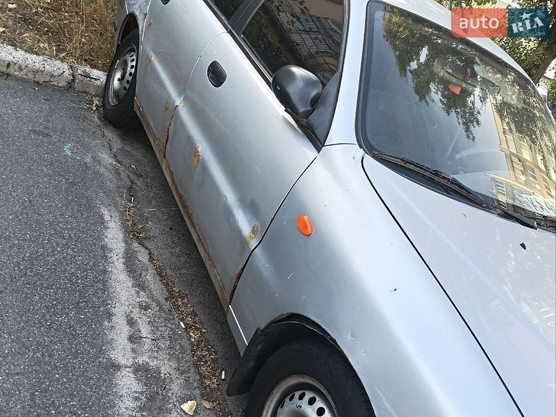 Седан Daewoo Lanos 2005 в Киеве