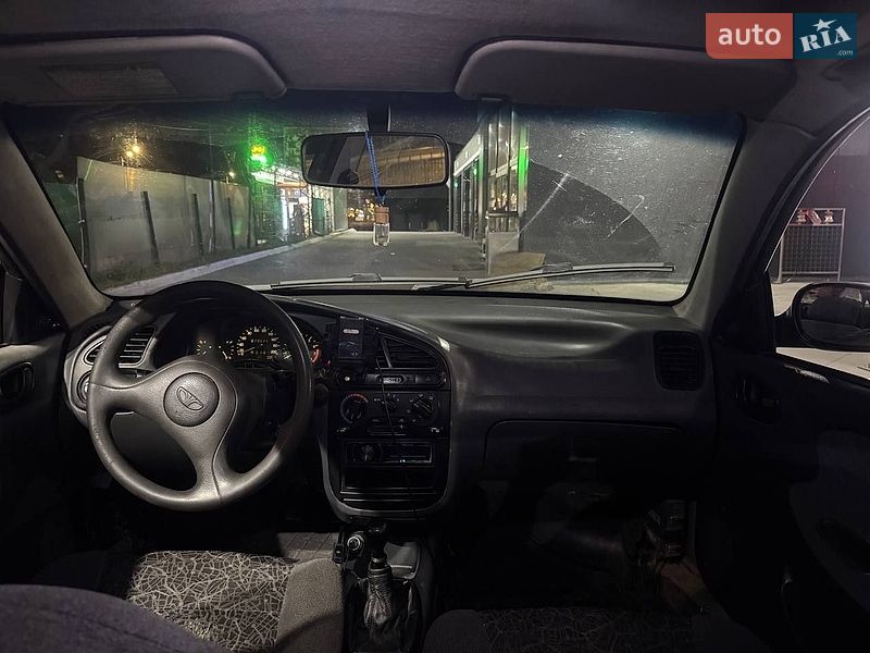 Седан Daewoo Lanos 2006 в Дніпрі