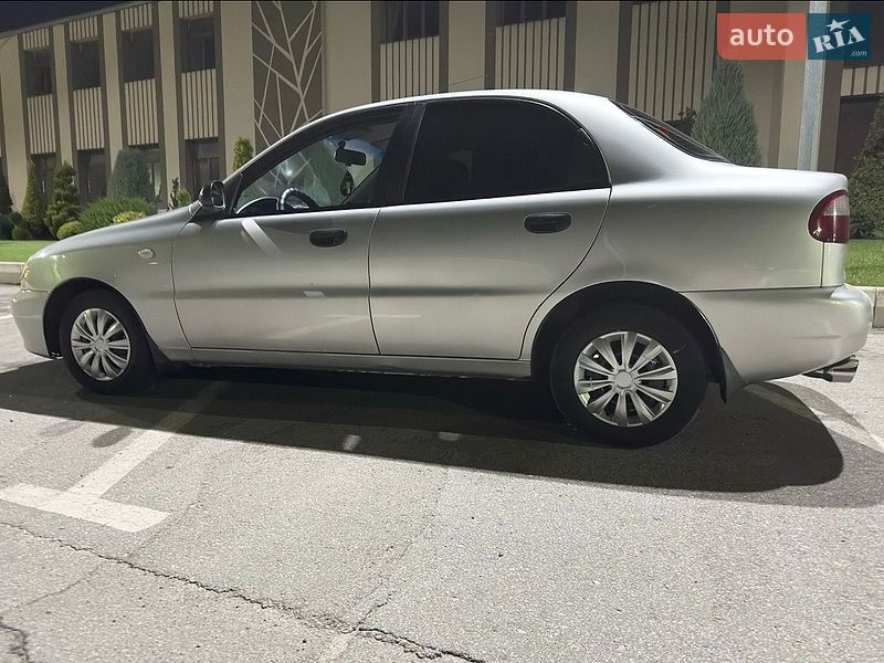 Седан Daewoo Lanos 2006 в Запоріжжі