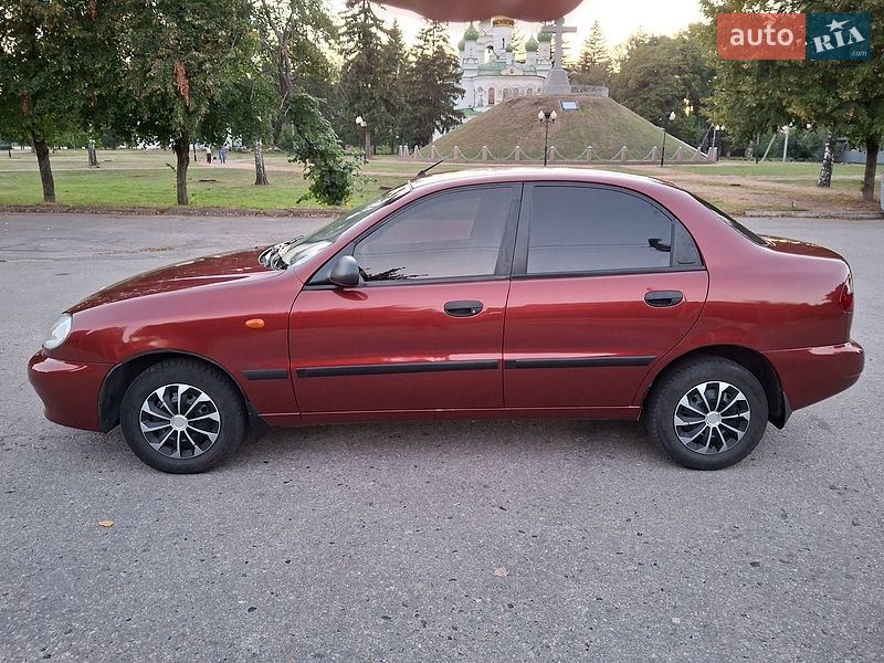 Седан Daewoo Lanos 2003 в Полтаве