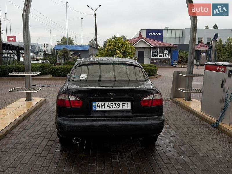 Седан Daewoo Lanos 2007 в Киеве