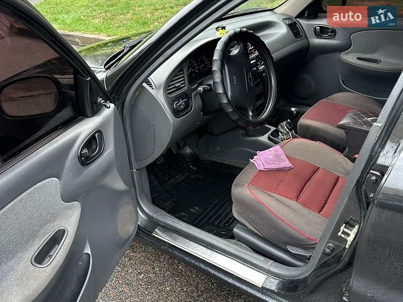 Седан Daewoo Lanos 2008 в Луцьку