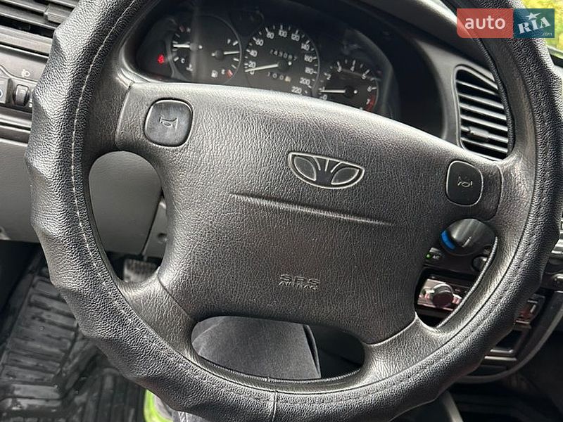 Седан Daewoo Lanos 2008 в Луцьку