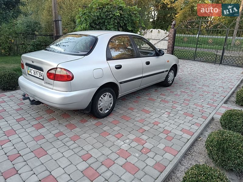 Седан Daewoo Lanos 2003 в Луцьку фото Седан Daewoo Lanos 2003 в Луцьку