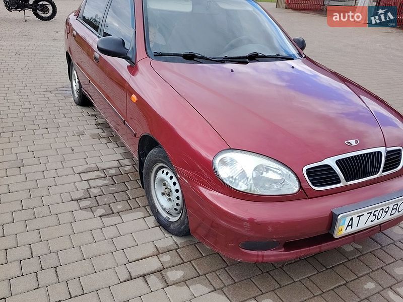 Седан Daewoo Lanos 2006 в Отынии