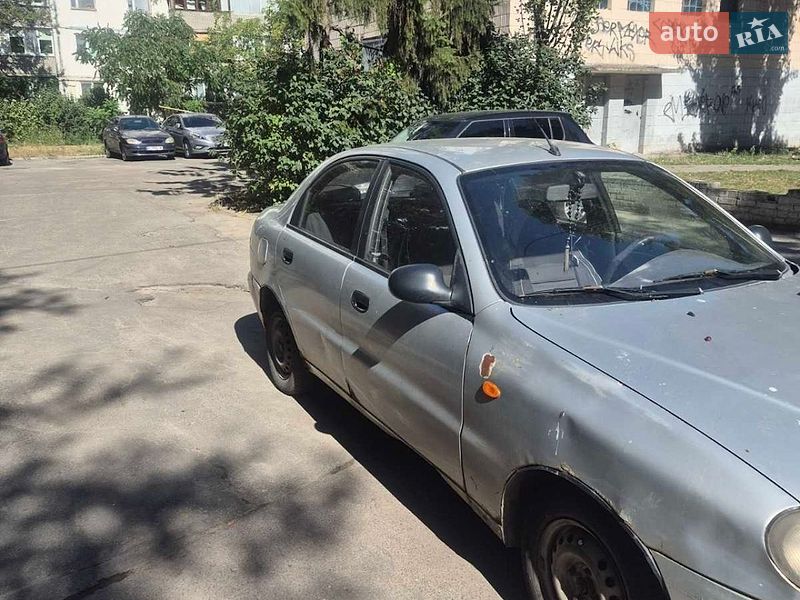 Седан Daewoo Lanos 2005 в Киеве