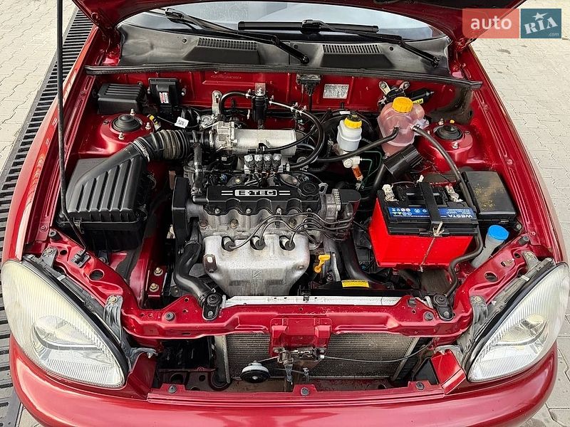 Седан Daewoo Lanos 2004 в Хмельницком