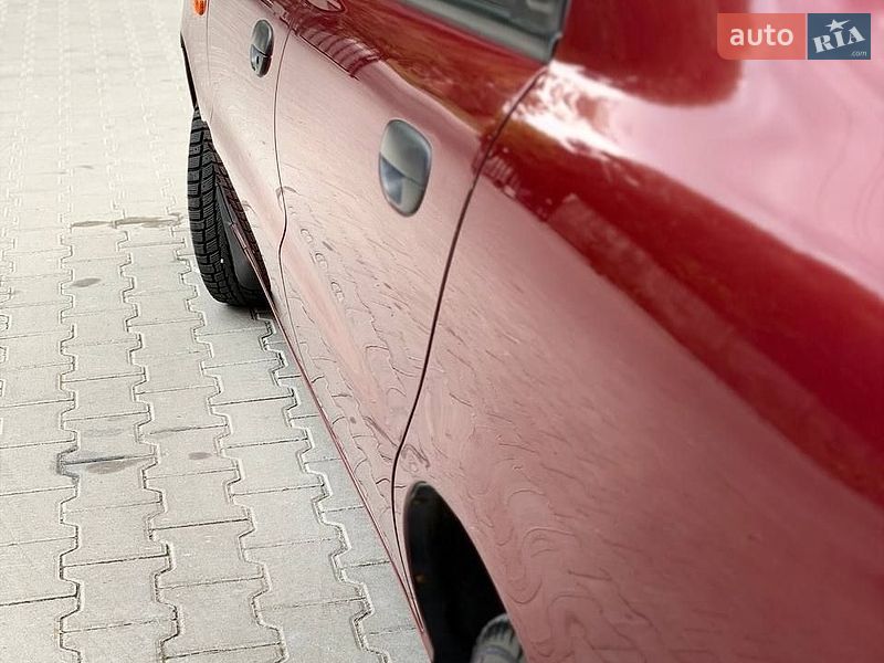 Седан Daewoo Lanos 2004 в Хмельницком