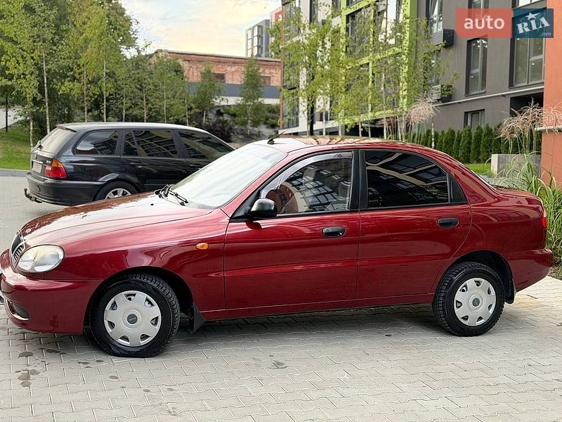 Седан Daewoo Lanos 2004 в Хмельницком