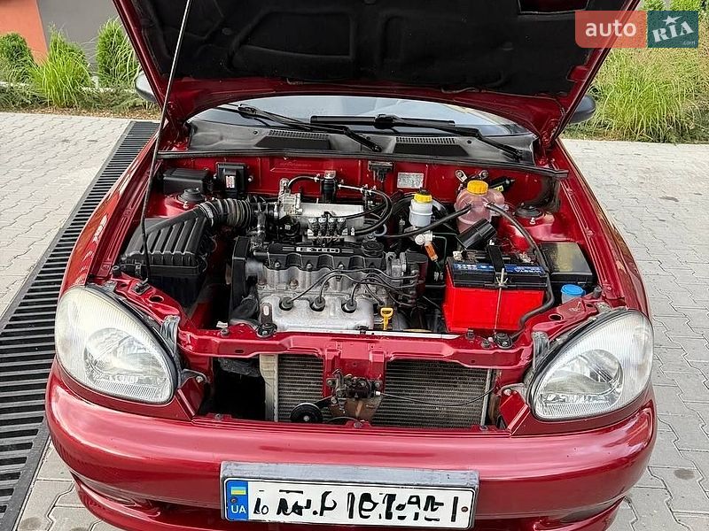 Седан Daewoo Lanos 2004 в Хмельницком