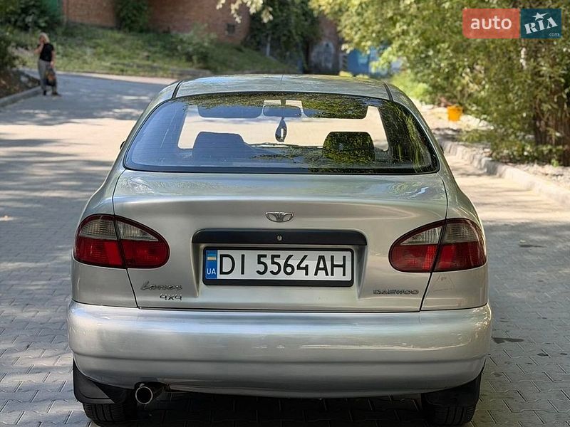 Седан Daewoo Lanos 2003 в Хмельницькому