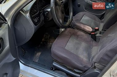 Седан Daewoo Lanos 2003 в Хмельницькому